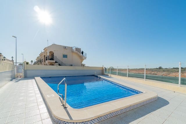 2 soveværelse Lejlighed til salg i Playa Flamenca, Orihuela med swimmingpool - € 165.900 (Ref: 9947507)