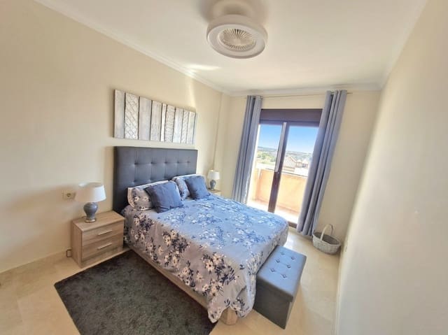 3 makuuhuone Paritalo myytävänä paikassa La Duquesa / Puerto de la Duquesa, Manilva mukana uima-altaan 
autotalli - 469 000 € (Ref: 9947520)