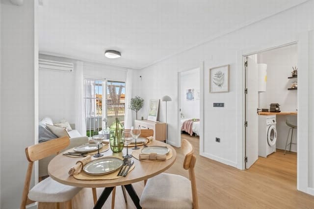 2 sypialnia Apartament na sprzedaż w La Zenia, Orihuela z basenem - 194 800 € (Ref: 9949420)