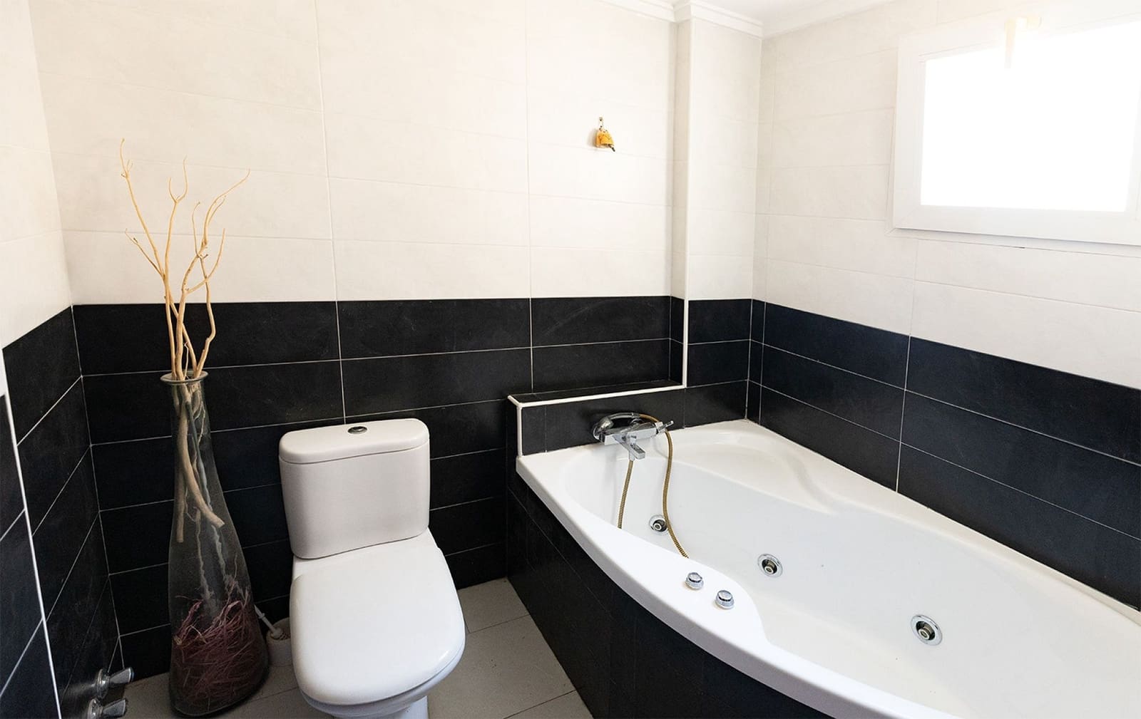 4 Zimmer Apartment zu verkaufen in Torrevieja - 237.000 € (Ref: 9949421)