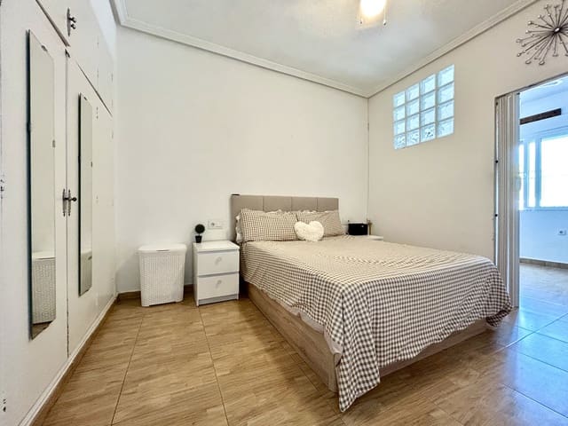 2 soveværelse Lejlighed til salg i Cabo Roig, Orihuela med garage - € 159.900 (Ref: 9949427)