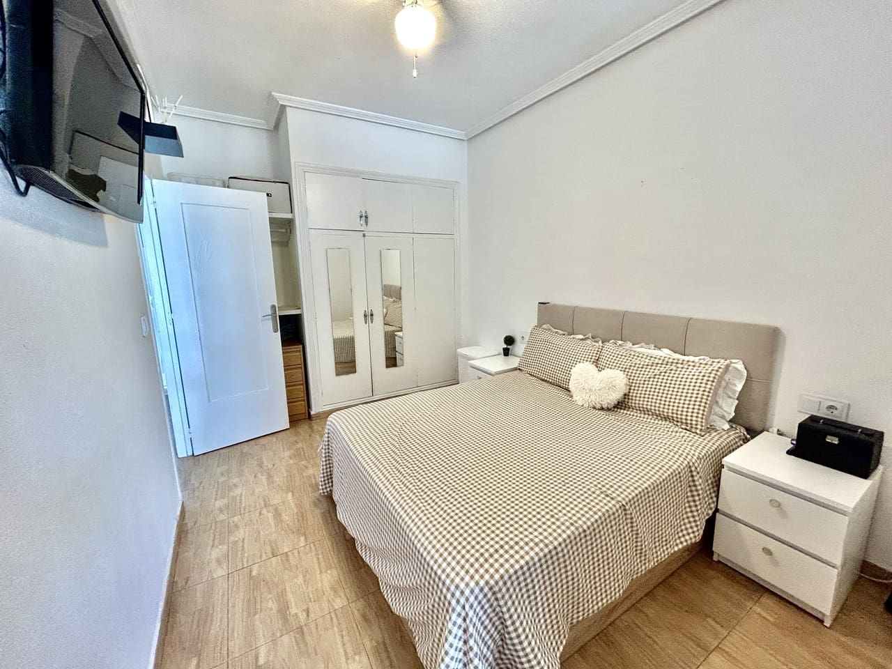 2 soveværelse Lejlighed til salg i Cabo Roig med garage - € 159.900 (Ref: 9949427)