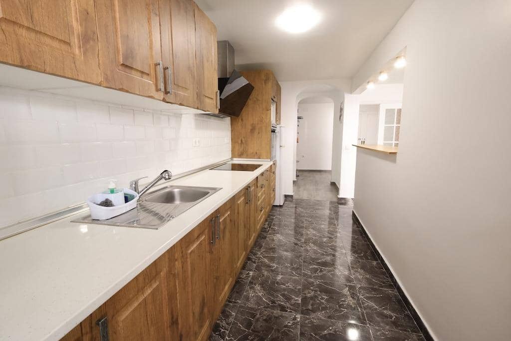 3 soveværelse Lejlighed til salg i Torrevieja med swimmingpool garage - € 189.000 (Ref: 9949430)