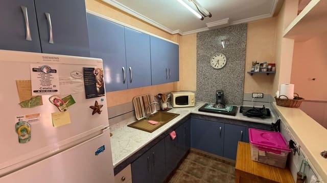3 chambre Maison de Ville à vendre à Torrevieja avec piscine - 315 000 € (Ref: 9949433)