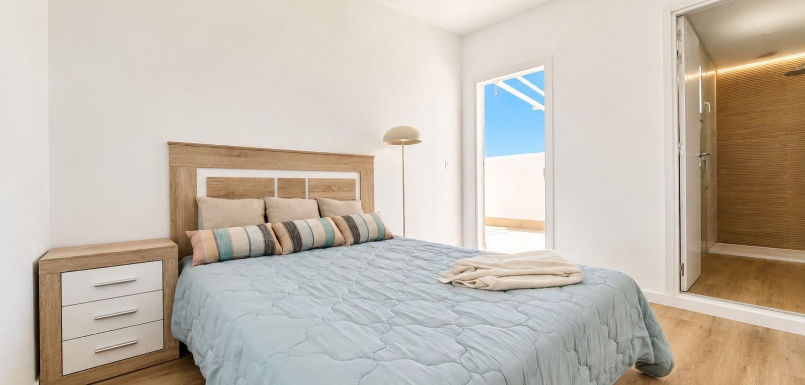 3 Zimmer Haus zu verkaufen in Orihuela Costa mit Pool Garage - 239.000 € (Ref: 9952962)
