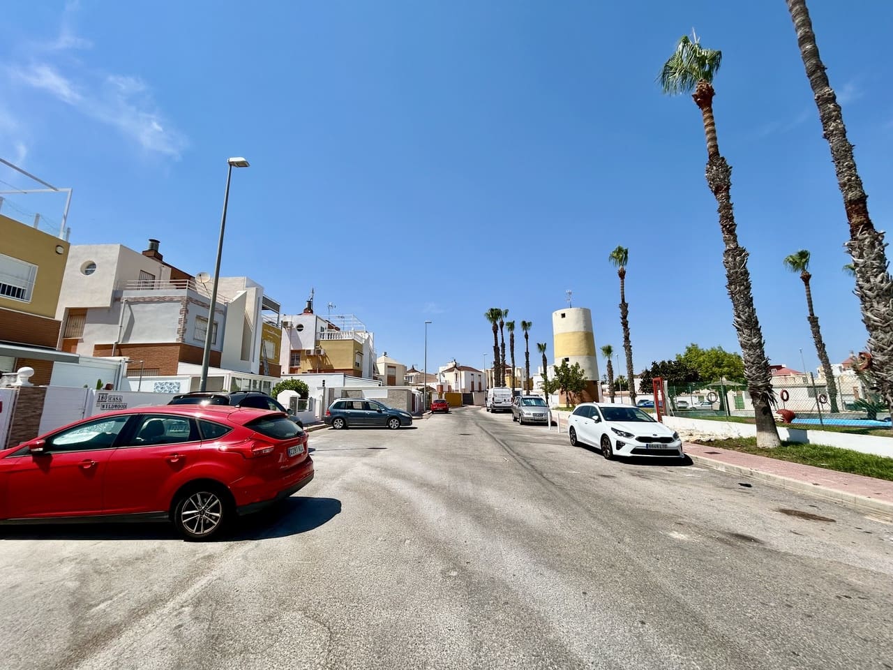 2 bedroom Townhouse for sale in Torrevieja - € 228,000 (Ref: 9952963)