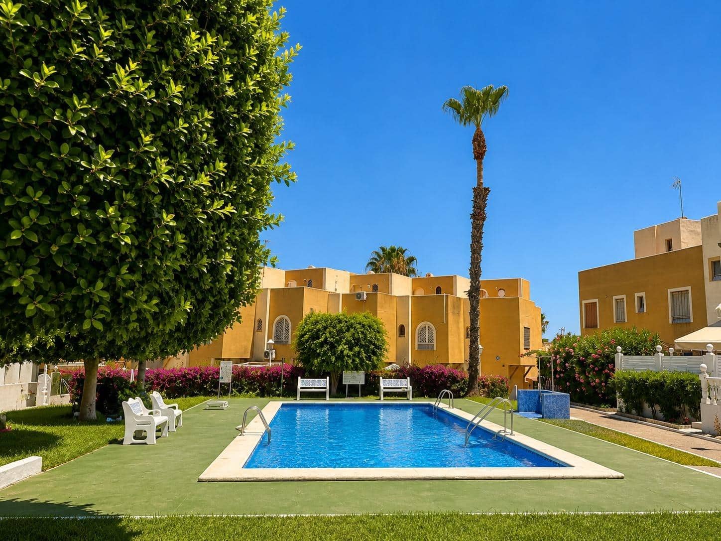 1 soverom Bungalow til salgs i Torrevieja - € 146 990 (Ref: 9953941)