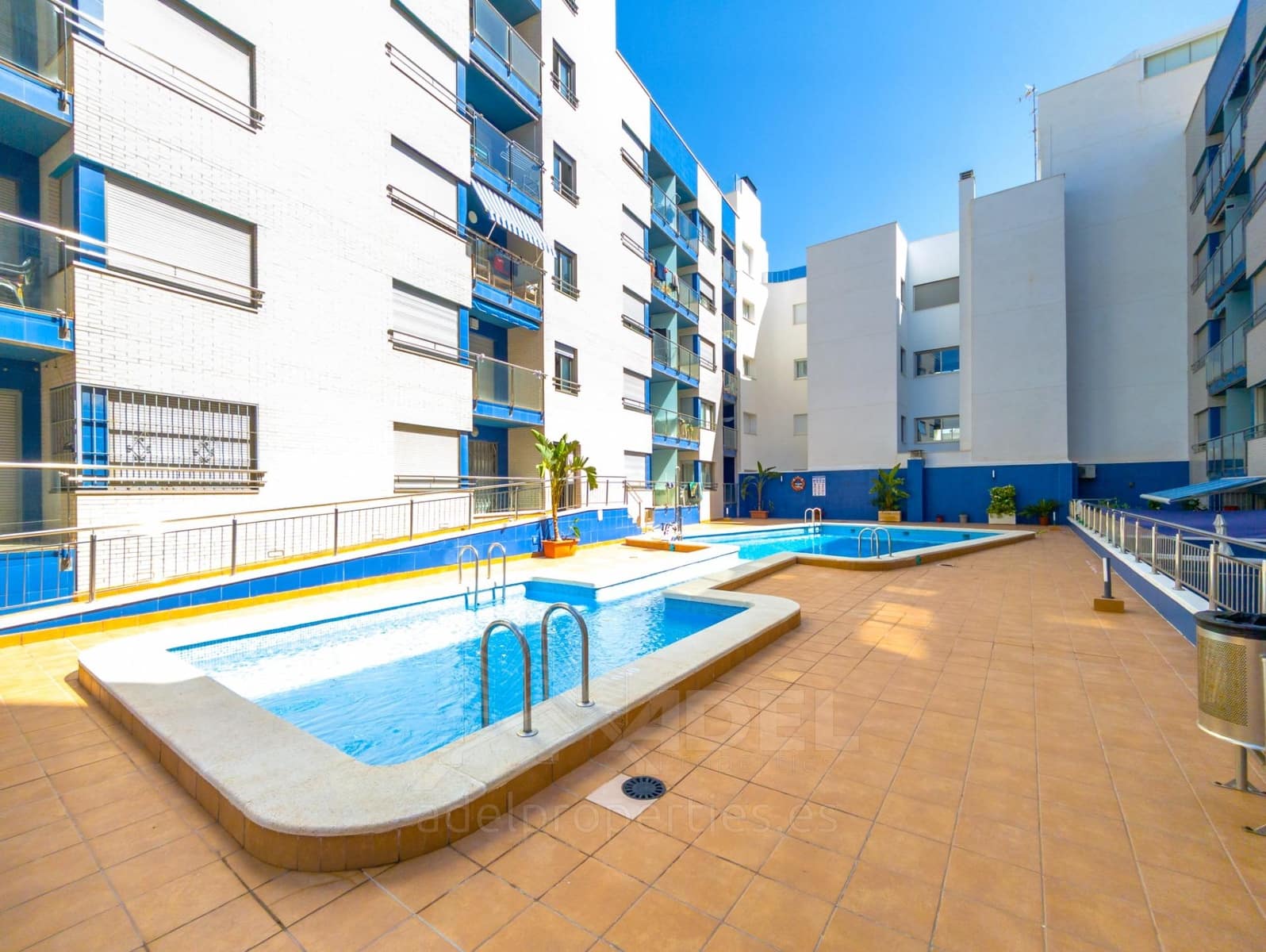 2 soverom Leilighet til salgs i Torrevieja med svømmebasseng - € 197 500 (Ref: 9953945)