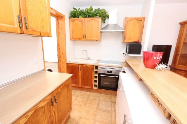 2 soveværelse Rækkehus til salg i Playa Flamenca, Orihuela med garage - € 249.000 (Ref: 9953952)