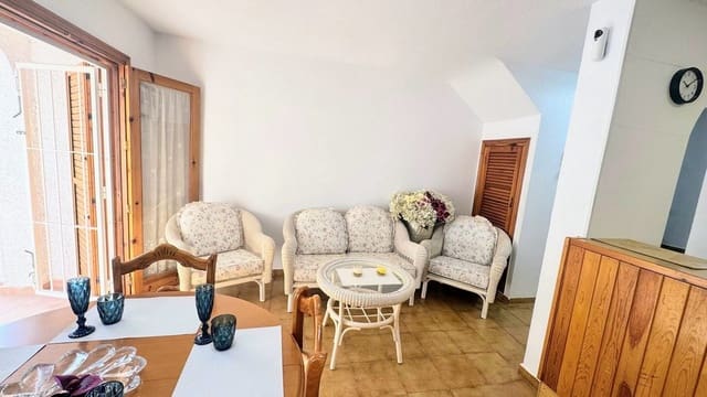 2 soveværelse Rækkehus til salg i Playa Flamenca, Orihuela med garage - € 249.000 (Ref: 9953952)