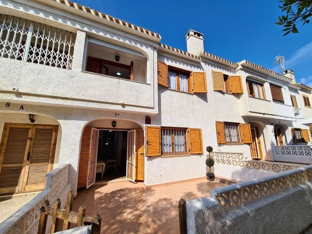 2 soveværelse Rækkehus til salg i Playa Flamenca, Orihuela med garage - € 249.000 (Ref: 9953952)