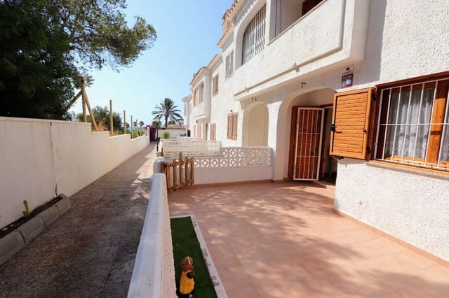 2 makuuhuone Rivitalo myytävänä paikassa Playa Flamenca, Orihuela mukana 
autotalli - 249 000 € (Ref: 9953952)