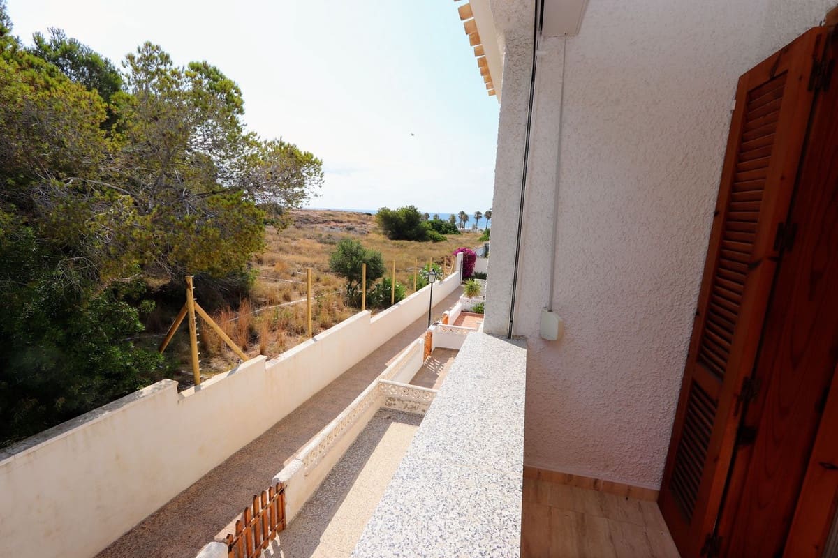 2 Zimmer Reihenhaus zu verkaufen in Playa Flamenca mit Garage - 249.000 € (Ref: 9953952)