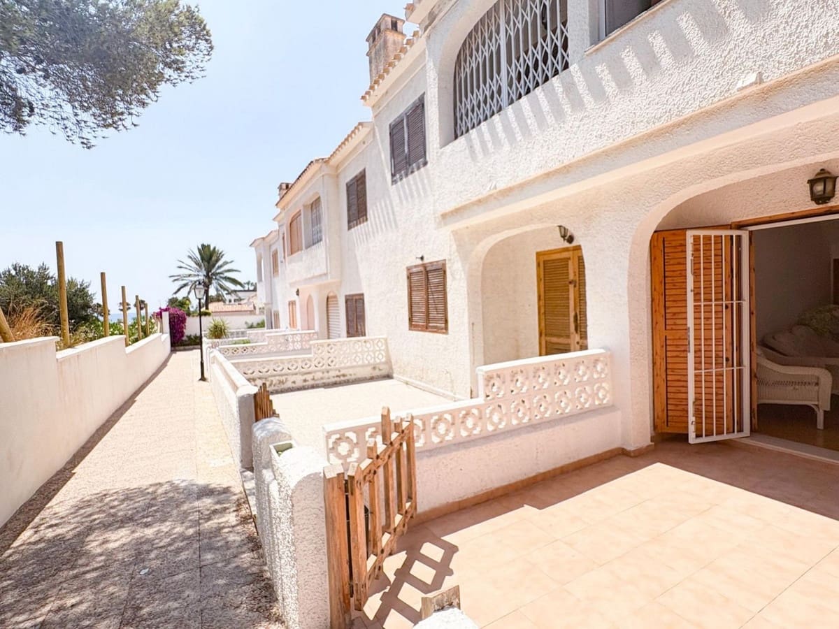 2 Zimmer Reihenhaus zu verkaufen in Playa Flamenca mit Garage - 249.000 € (Ref: 9953952)