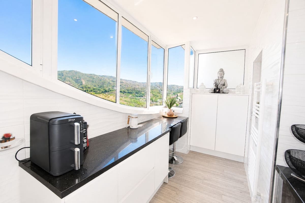 3 quarto Penthouse para venda em Elviria - 1 399 000 € (Ref: 9954879)