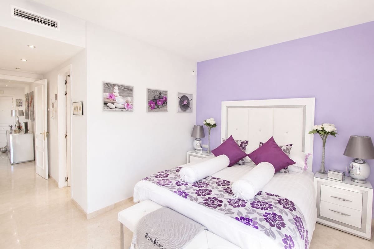 3 quarto Penthouse para venda em Elviria - 1 399 000 € (Ref: 9954879)