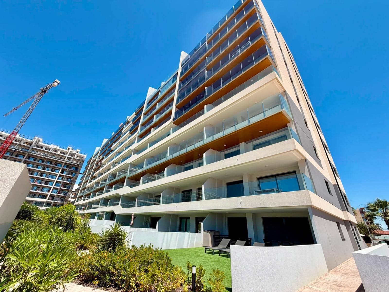 2 sypialnia Apartament na sprzedaż w Torrevieja z basenem - 358 900 € (Ref: 9954887)