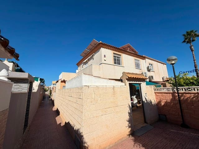 3 Zimmer Doppelhaus zu verkaufen in El Chaparral - La Siesta - La Torreta, Torrevieja mit Pool - 252.600 € (Ref: 9954889)