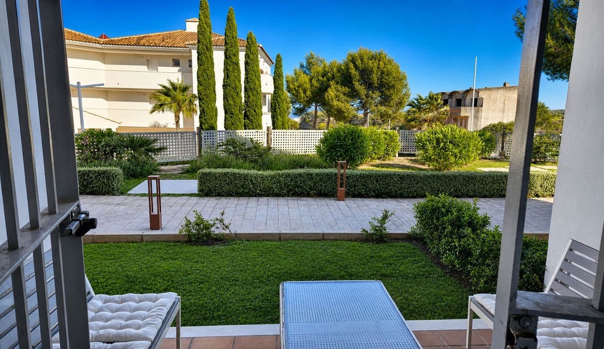 2 sovrum Lägenhet till salu i Manilva med pool - 225 000 € (Ref: 9958006)
