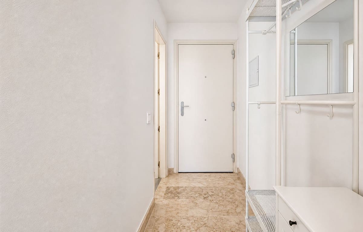 2 sovrum Lägenhet till salu i Manilva med pool - 225 000 € (Ref: 9958006)