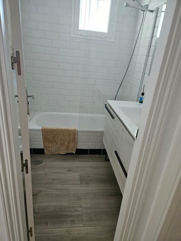 2 Zimmer Apartment zu verkaufen in Manilva Pueblo, Manilva - 225.000 € (Ref: 9958006)
