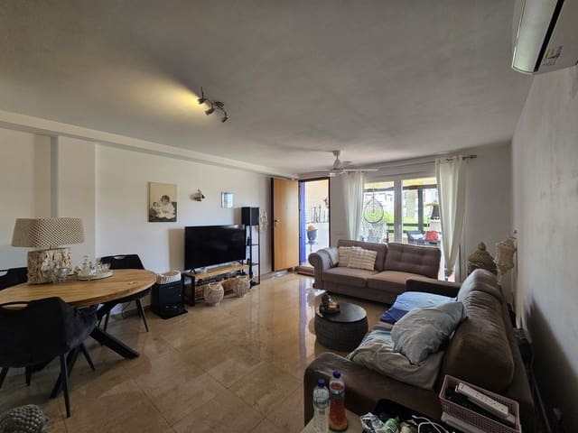 2 soveværelse Lejlighed til salg i Manilva Pueblo, Manilva med swimmingpool - € 249.000 (Ref: 9958007)