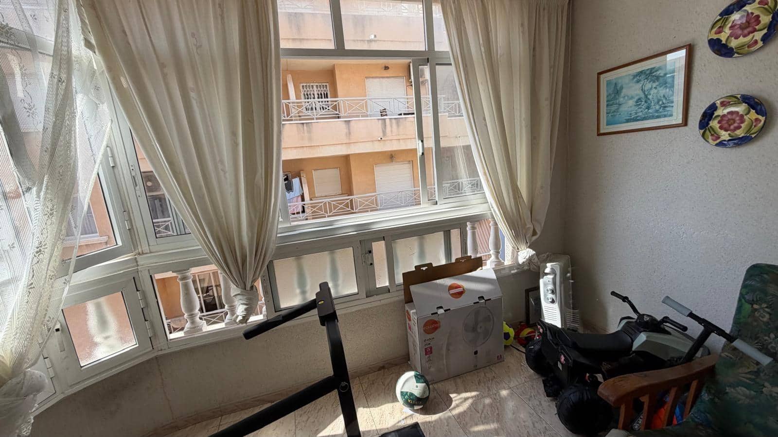 2 soveværelse Lejlighed til salg i Torrevieja - € 144.900 (Ref: 9959437)
