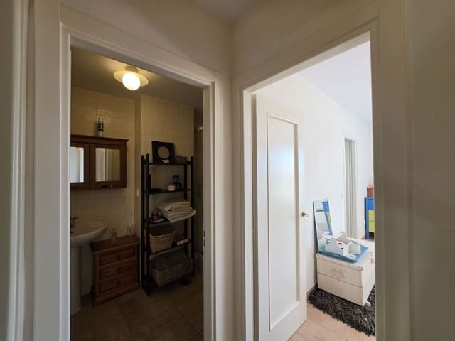 3 soveværelse Lejlighed til salg i Manilva Pueblo, Manilva med swimmingpool - € 279.000 (Ref: 9962331)