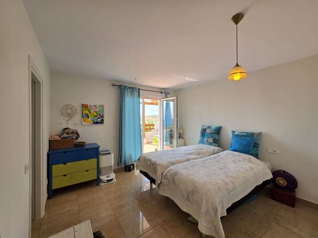 3 chambre Appartement à vendre à Manilva Pueblo, Manilva - 279 000 € (Ref: 9962331)