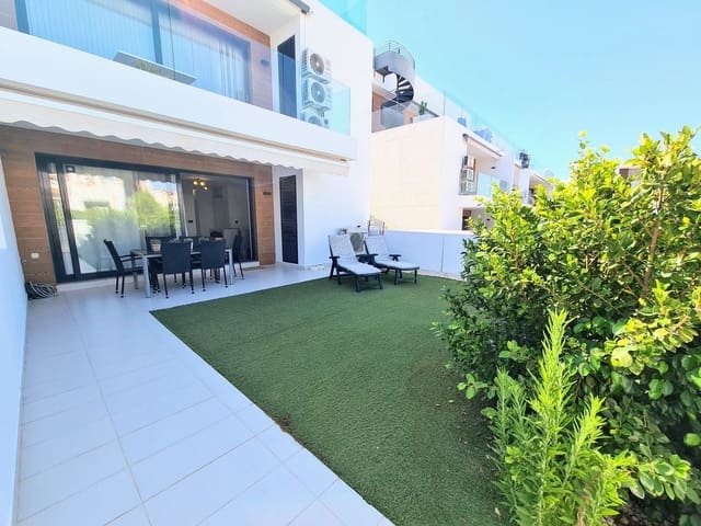 Apartamento de 2 habitaciones en Villamartin, Orihuela en venta con piscina garaje - 245.000 € (Ref: 9962332)