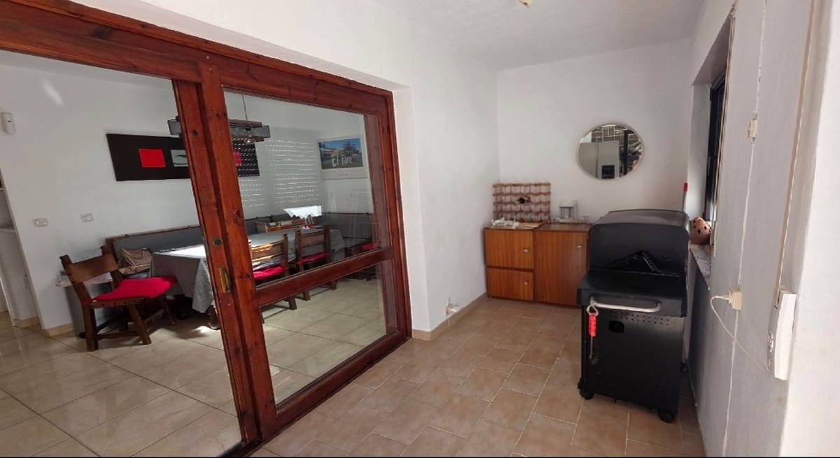 3 makuuhuone Huvila myytävänä paikassa Mijas Costa mukana uima-altaan - 495 000 € (Ref: 9962339)