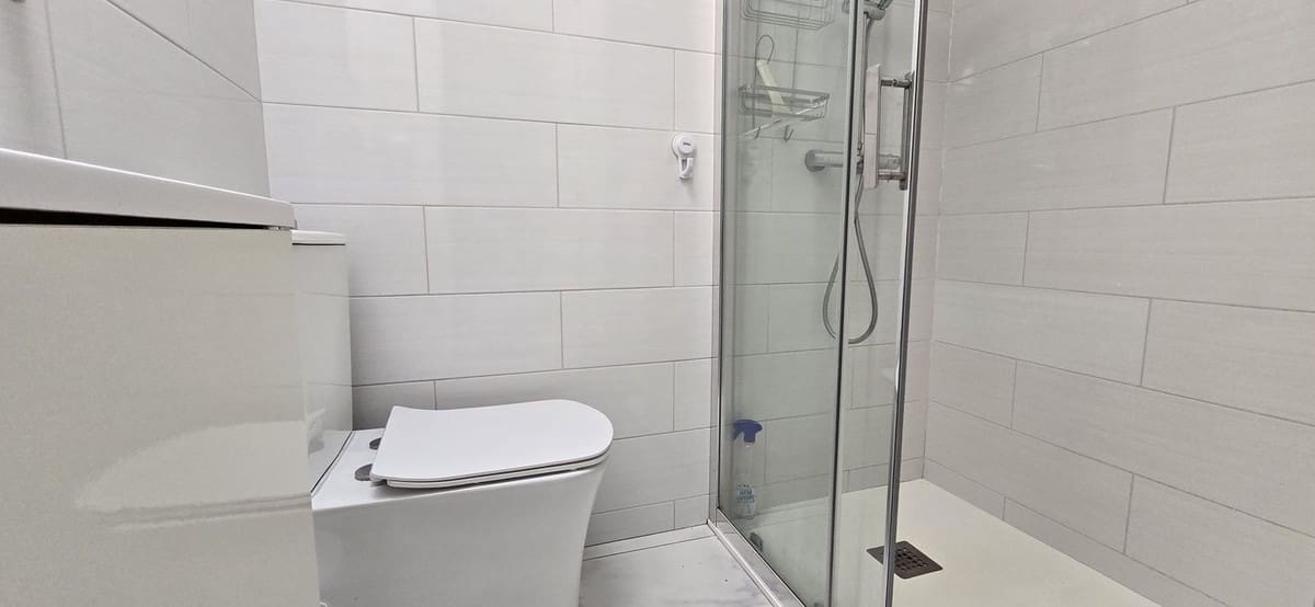 Casa de 3 habitaciones en Cabo Roig en venta con piscina - 210.000 € (Ref: 9962341)