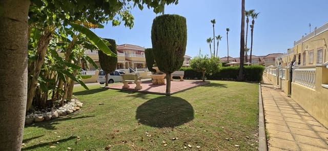 3 soverom Hus til salgs i Cabo Roig, Orihuela med svømmebasseng - € 210 000 (Ref: 9962341)