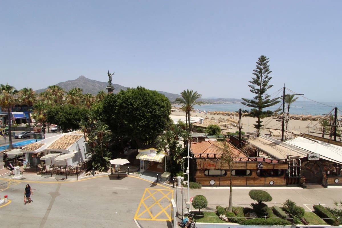 1 soverom Leilighet til salgs i Puerto Banus - € 656 000 (Ref: 9964973)
