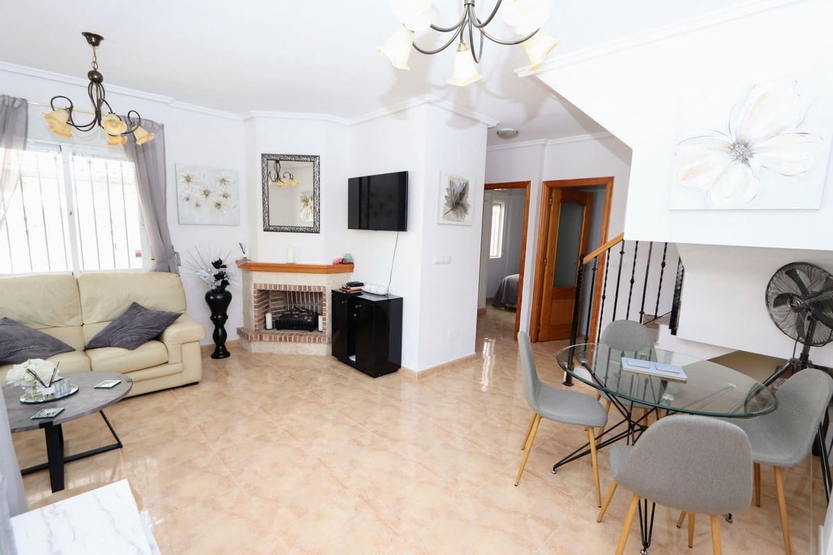 3 slaapkamer Villa te koop in Sucina met garage - € 170.000 (Ref: 9964982)