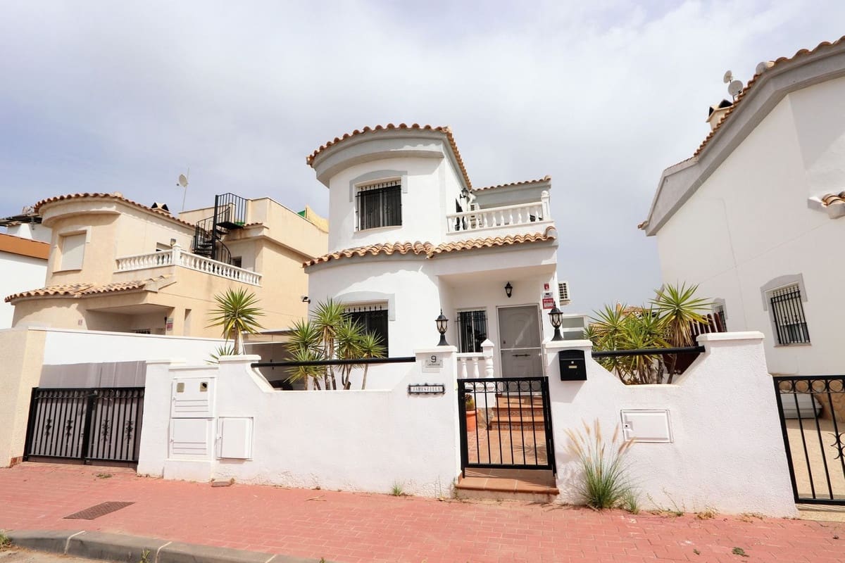 3 slaapkamer Villa te koop in Sucina met garage - € 170.000 (Ref: 9964982)