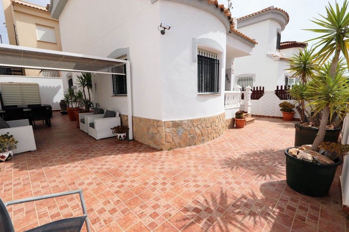 3 slaapkamer Villa te koop in Sucina met garage - € 170.000 (Ref: 9964982)