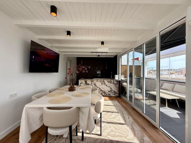 4 sypialnia Penthouse na sprzedaż w Zona Pueblo, Guardamar del Segura z basenem - 465 000 € (Ref: 9967559)