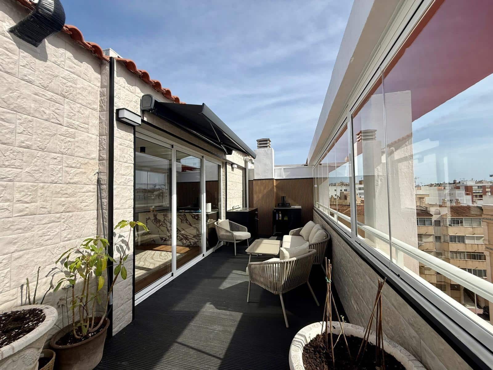 4 chambre Penthouse à vendre à Guardamar del Segura avec piscine - 465 000 € (Ref: 9967559)