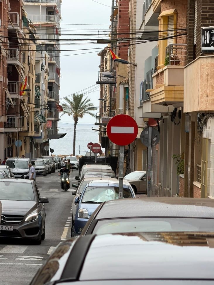 2 soveværelse Lejlighed til salg i Torrevieja med garage - € 160.000 (Ref: 9968119)
