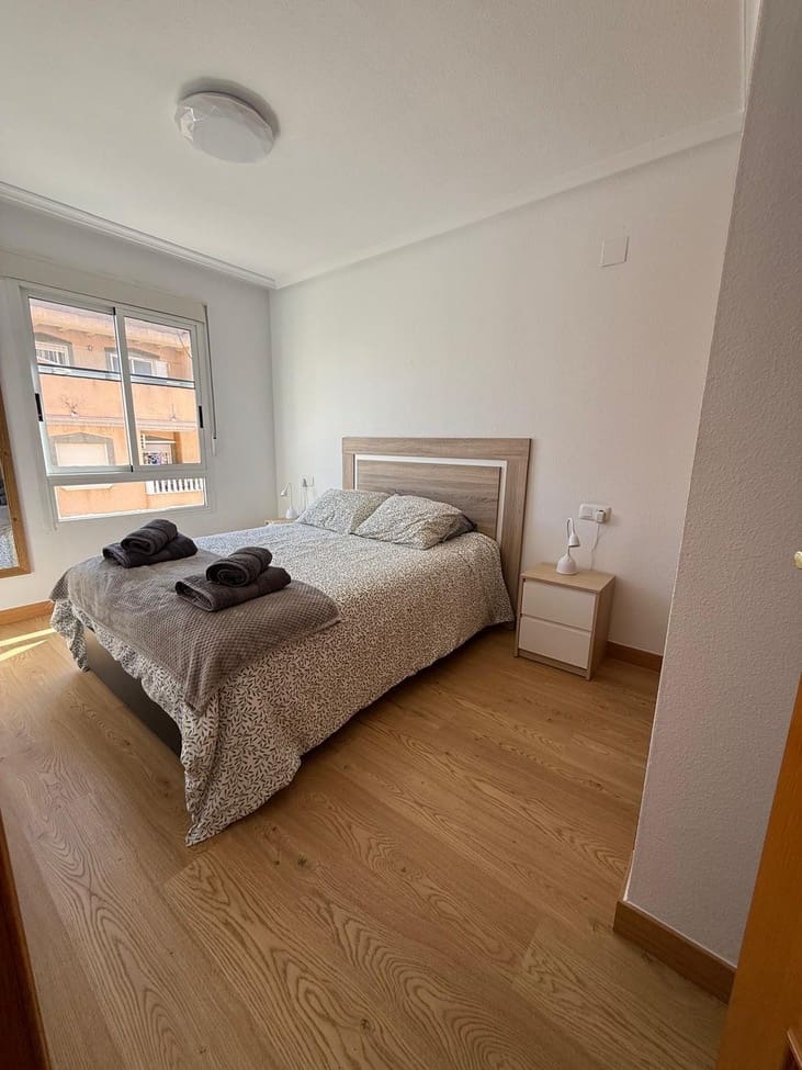2 soveværelse Lejlighed til salg i Torrevieja med garage - € 160.000 (Ref: 9968119)