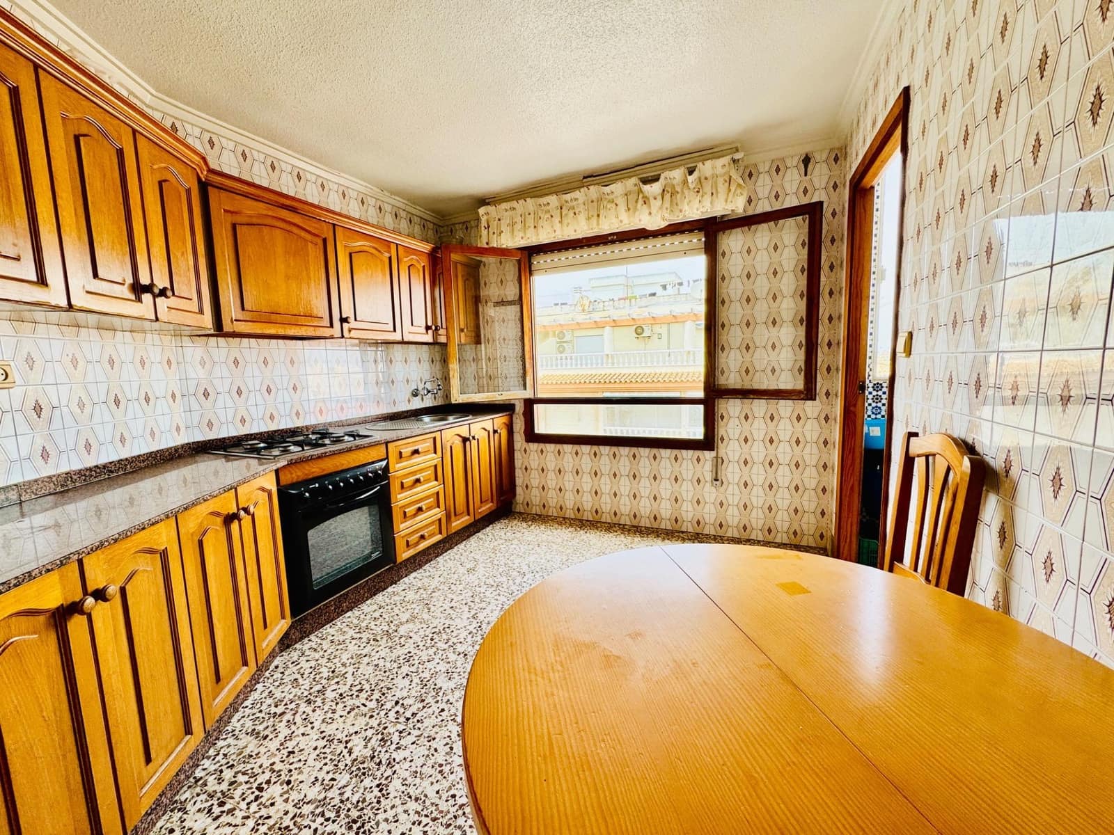 3 soveværelse Lejlighed til salg i Torrevieja - € 145.000 (Ref: 9968121)