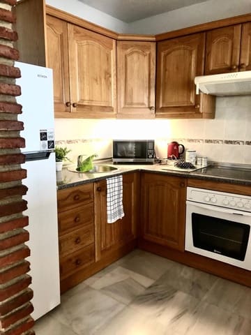 2 soveværelse Lejlighed til salg i Benalmádena pueblo, Benalmádena med swimmingpool - € 315.000 (Ref: 9970307)