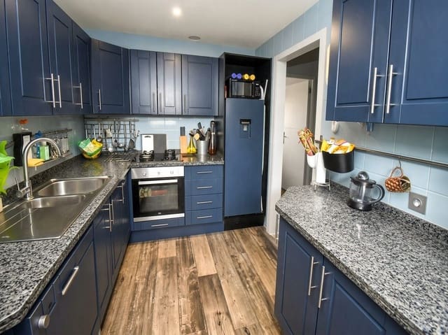 4 soverom Hus til salgs i Manilva - € 439 000 (Ref: 9970313)