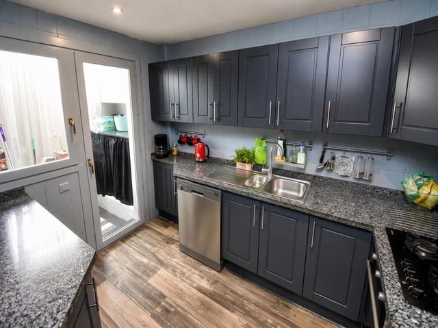 4 soverom Hus til salgs i Manilva - € 439 000 (Ref: 9970313)