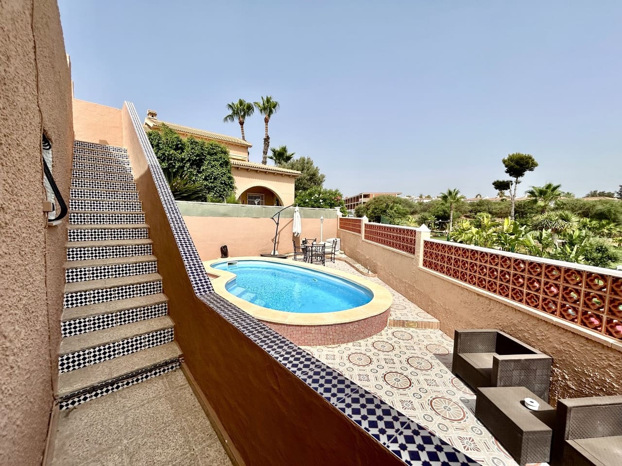 2 Zimmer Bungalow zu verkaufen in Villamartin mit Garage - 205.000 € (Ref: 9973018)