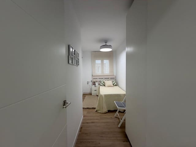 Apartamento de 3 habitaciones en Punta Prima, Torrevieja en venta con piscina - 259.700 € (Ref: 9973024)