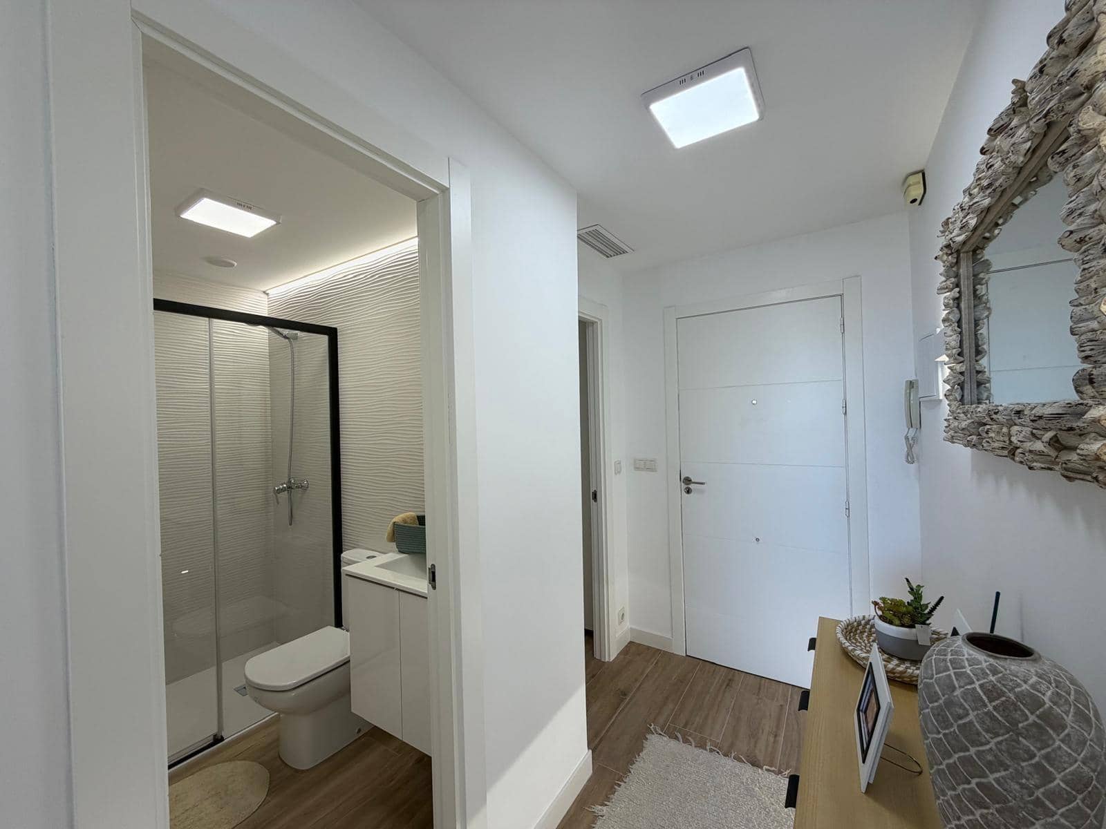 Apartamento de 3 habitaciones en Torrevieja en venta con piscina - 259.700 € (Ref: 9973024)