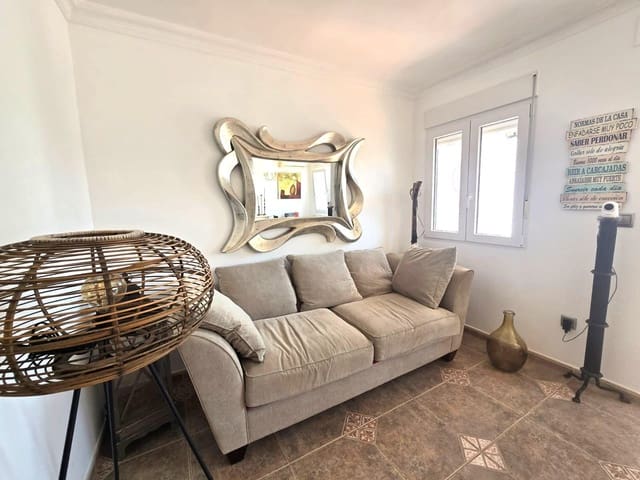 3 soverom Hus til salgs i Los Balcones - Los Altos, Torrevieja med svømmebasseng - € 272 000 (Ref: 9973025)