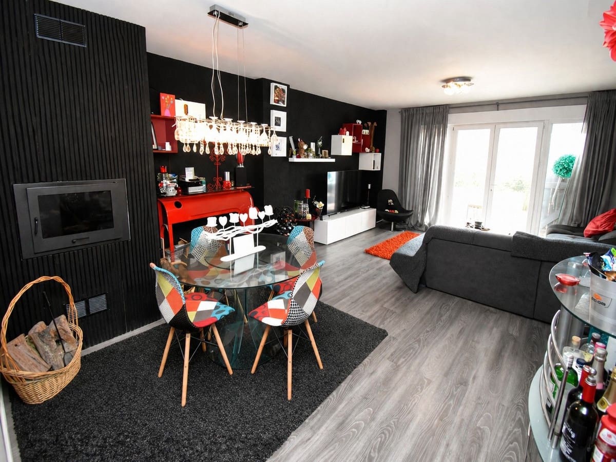 4 bedroom Townhouse for sale in Manilva with pool - € 439,000 (Ref: 9973028)